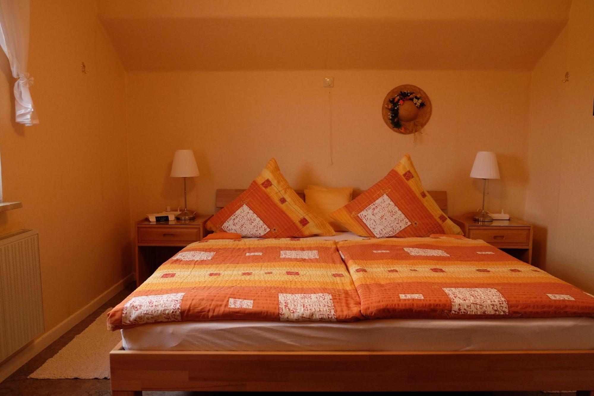 Ferienwohnung-Zum-Kueppchen Münstermaifeld Kültér fotó